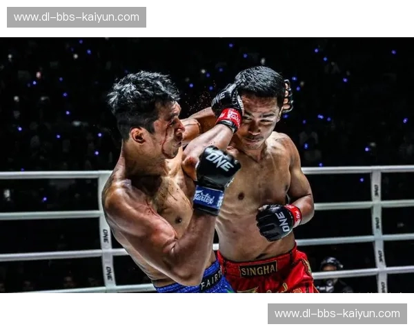 擂台上的“中泰之战”巅峰：徐吉福vs苏波邦，这场视频里藏着多少搏击的终极秘密？