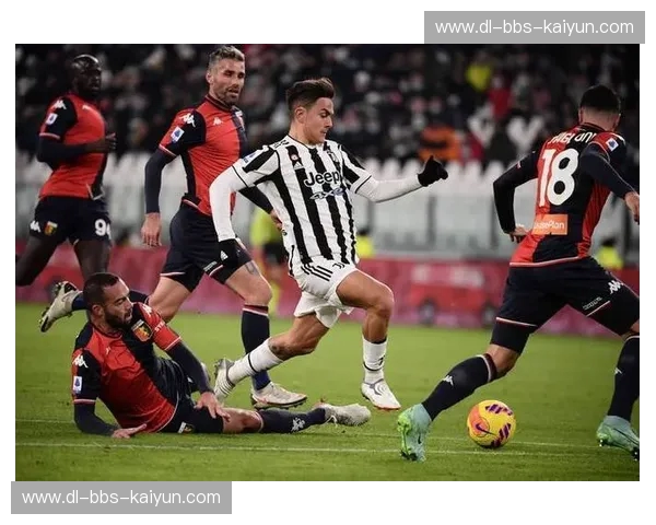 绿茵博弈论：当萨索洛的华丽进攻遇上都灵的铁血意志